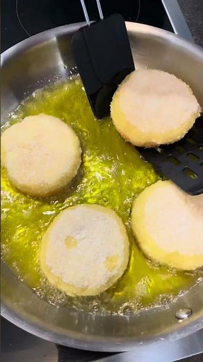 Crispy Mashed Potato Cakes with left over mash recipe #potato #fried #recipe