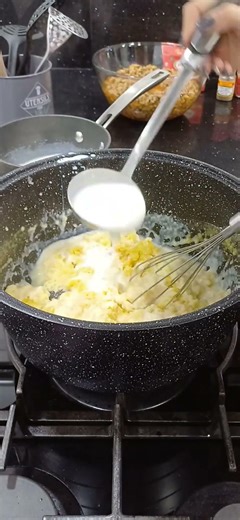 Perfect Béchamel Sauce (No Lumps Every Time) #bechamel #cooking #recipe #foodshorts #easyrecipe