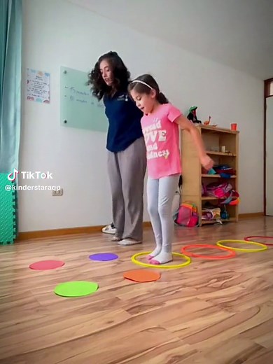 Danza y Psicomotricidad para Niños en DanceKids