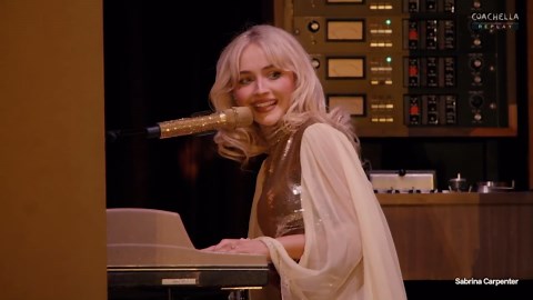 Sabrina Carpenter Mistakes Cultural Chant for Yodeling During Coachella Set