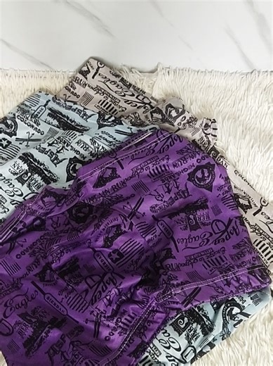 Choosing the Right Men's Underwear: Boxer Briefs vs. Briefs