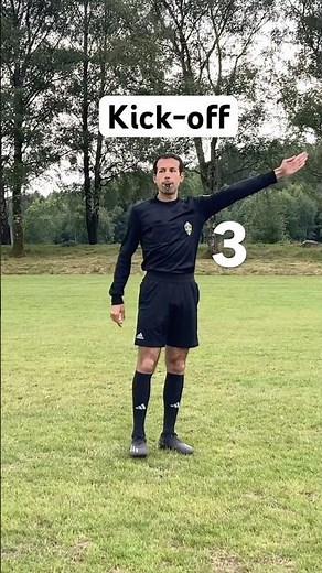 Referee signals - Kick-off #football #footballreferee #kickoff #refereesignals