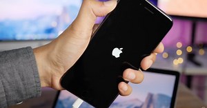 Security researcher shares web code snippet that causes iPhones and iPads to kernel panic and reboot - 9to5Mac