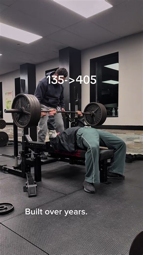 Maximize Your Strength: Bench Pressing from 135 to 405