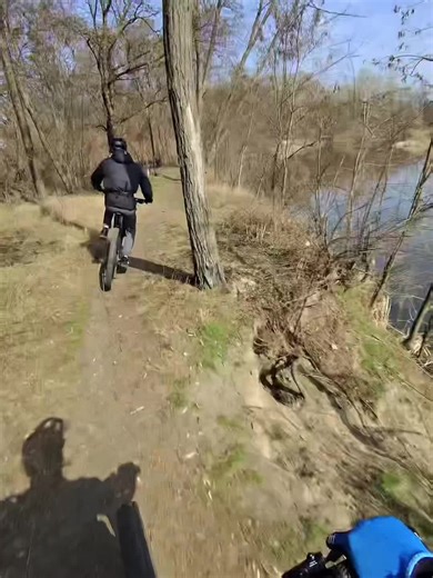 Відео користувача Oraclle (@oraclle67) з композицією «оригінальний звук - bestofbikeua»