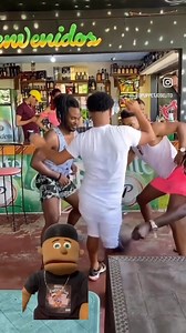 Is that who I think it is 👀. . Click link in my bio https://linktr.ee/Joselitodapuppet for tickets to see your fav puppet live on the #puppetwave🏄🏻‍♂️ stand up comedy tour: Oct 24th - Manhattan, NY Oct 25th - Coney Island, NY Oct 30th - Queens, NY Nov 1st - Toms River, NJ Nov 8th - Brooklyn, NY Nov 14th- Orlando, Fl Nov 21st - Poughkeepsie,NY Nov 22nd - PR vs DR in Boston Nov 23rd - Newark, NJ Nov 28th - Albany, NY Nov 29th - Poconos, PA Dec 5th - Boston, MA Dec 19th - Pasadena, CA Dec 21st -