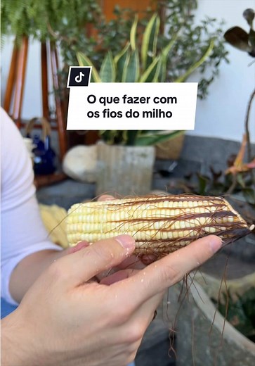 Chá de fios de milho: como fazer e benefícios para retenção de líquidos
