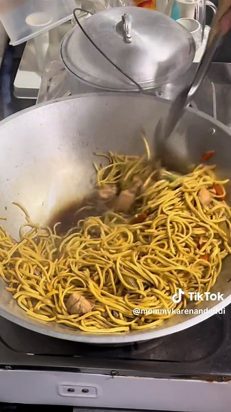 Pancit Bato Recipe: A Simple Filipino Noodle Dish