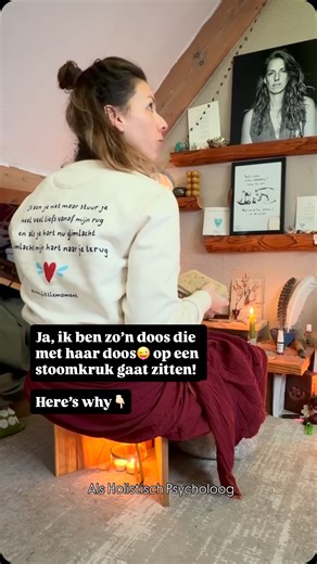 Shane🌀Holistisch Psycholoog | Back to Self ✨Body✨Mind✨Soul on Instagram: "We gaan weer even wat opschudden met deze content🤣 Maar ik vind het veel te waardevol om niet te delen. So I’ll take one for the team💃 Vulvastomen, oftewel warme hydrotherapie voor de vrouw. Een oeroud ritueel wat voor de vrouw onwijs veel heling brengt op fysiek, hormonaal, emotioneel en energetisch vlak. Het is alleen, zoals vele dingen, fout gemaakt en verbannen. En nu.. zet ik het weer even hier neer!😃 Dit zijn de 