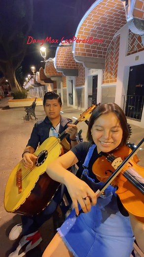 Los Pérez Bros: Hermanos Cantantes del Regional Mexicano