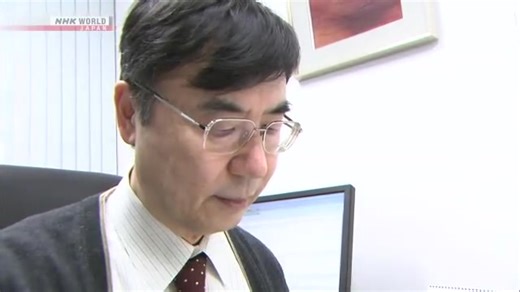 Peneliti Jepang Raih Nobel Fisiologi atau Kedokteran Peneliti Jepang Sakaguchi Shimon merupakan salah satu dari tiga peraih Nobel Fisiologi atau Kedokteran tahun 2025. Dua peraih nobel lainnya adalah ilmuwan AS. Profesor penunjukan khusus dan pakar imunologi Universitas Osaka ini dikenal berkat penemuannya atas sel T pengatur, yang penting untuk menekan reaksi berlebihan antigen swaproduksi dan menekan respons alergi. Klik tautan untuk video lainnya. 👇👇 https://www3.nhk.or.jp/nhkworld/id/news/