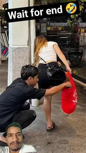 cute girl bag prank