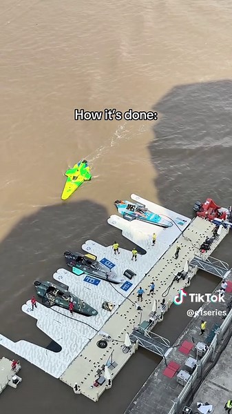 Textbook Parking Techniques in E1 Series Racing