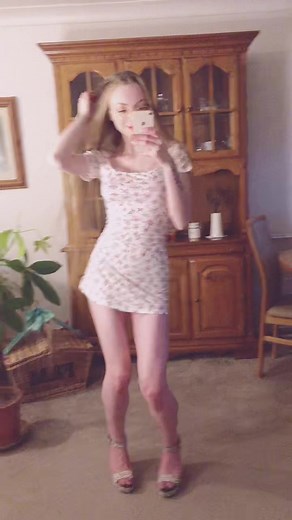 love a little boogie! #dance #tiktokdance #trend