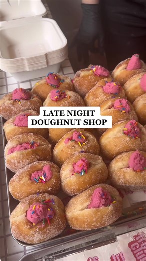 Dream Doughnuts: Freshly Made Hot Treats at Late Night Doughnut Shop in London