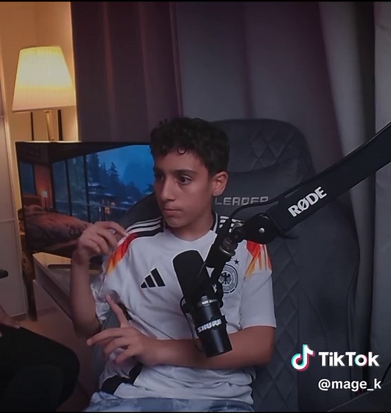 لو عندك معلومات مثله اتحفنا فتعليقات👌🏻 #خالد #خالد_كيو #اكسبلور @Khلد 🧨