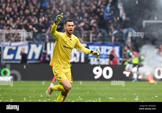 18 April 2026, Bremen: Soccer, Men: Bundesliga, Werder Bremen - Hamburger SV, Matchday 30, Weserstadion. Goalkeeper Mio Backhaus (Werder Bremen) celebrates after the 3:1. Photo: Carmen Jaspersen/dpa - IMPORTANT NOTE: In accordance with the regulations of the DFL German Football League and the DFB German Football Association, it is prohibited to utilize or have utilized photographs taken in the stadium and/or of the match in the form of sequential images and/or video-like photo series Stock Photo