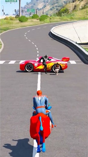 GTA V Chop Saves His Red Mom Just in Time! 👑🦁🐶#shorts