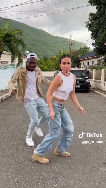 Chaka Chaka Advanced Dance Challenge