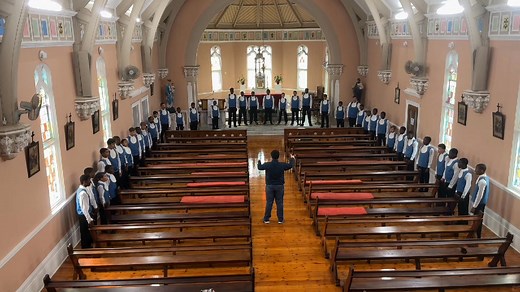 "David’s Lamentation” by American composer Joshua Shank is a moving choral work that captures the grief and tenderness of King David mourning the death of his son, Absalom. Performed by the Drakensberg Boys Choir, this performance was recorded in the serene and acoustically rich St Luke’s Retreat Chapel in Gqeberha, South Africa. The natural resonance of the space complements Shank’s evocative harmonies and the choir’s distinctive tone, creating an atmosphere of deep reflection and emotional hon