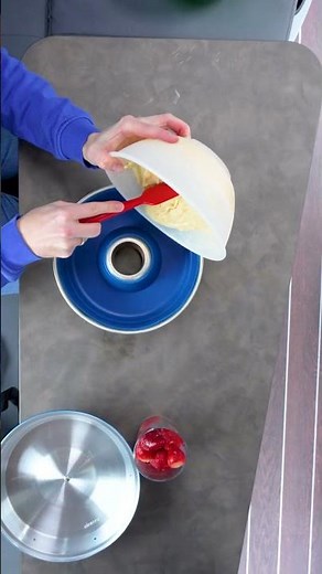 Backen mit Berger | Einfacher Rührkuchen im Omnia-Campingbackofen🍰 🧁