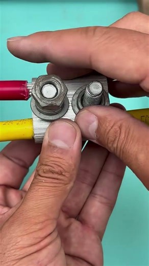 Genius Electrical Wire Trick 😱 #shorts #wirejoint