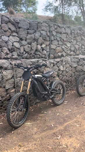 Exploring the 2025 Sur-Ron Light Bee: LBX Edition