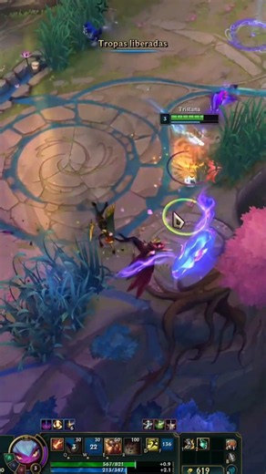 FIRST BLOOD e um susto na Teamfight de Twisted Fate! 🃏🩸 #TwistedFate #FirstBlood #LoLHighlights #A