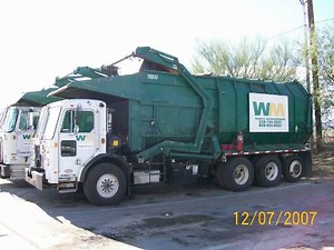 WM Waste Management Amrep Octo FL Peterbilt 320