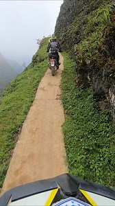 Cloud Hunting … Adventure Vietnam #OffRoadSkillsThailand #VietnamAmazingRide #CloudHunting #Adventure #Touratech #MichelinMotorcyclesThailand #Michelinforlife | Off-Road Skills Thailand