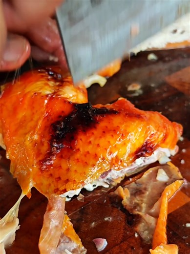 ไก่อบปี๊บซอสน้ำแดง ผงหมักยายปู