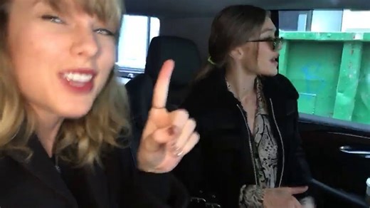 até no ápice do cancelamento dela ela ainda postava essas coisinhas e hoje em dia não temos nada e sabe o pior? é que ela tá certa