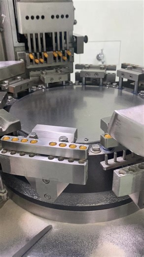 We also make capsules which is even more fun to watch. #supplements #manufacturing #howitsmade