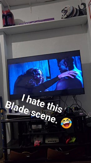 Blade is an iconic movie, responsible for revitalizing the comic book movie genre. Why did they put this scene in there? 🤣🤣 #newyorkssixthranger #television #90snostalgia #animation #saturdaymorningcartoons #cartoons #cartoon #retrotv #90scartoons #KidsTV #retrovibes #fblifestyle | New York's Sixth Ranger