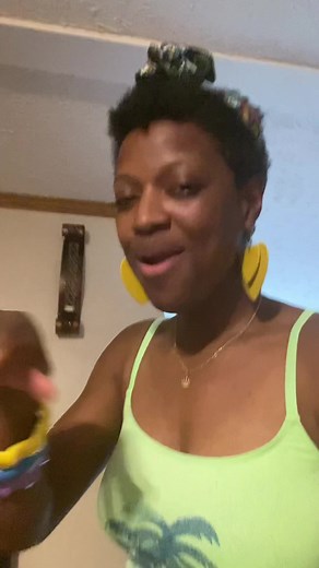 Soulful Performance: Her Soul & King George Singing Session