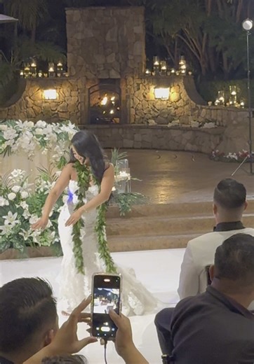 Wedding Dance Memories: A Heartfelt Hula Performance