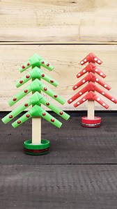 18K views · 123 reactions | unique table top christmas tree you can easily made with drinking straws ⭐❄ #xmas #xmasdecor #xmastree #xmasornaments #xmasvibes | MNS Crafts | Facebook