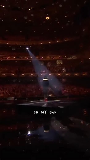 Big Girls Cry when their hearts are breaking 💔 - Team Sia | Sia