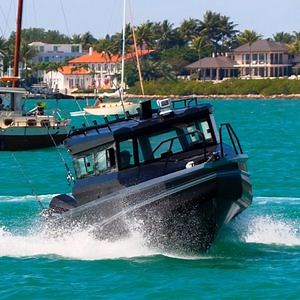 [Hot Item] CE Approved 25FT 7.5m Affordable Aluminum Full Cabin Fishing Boat Yacht for Sale