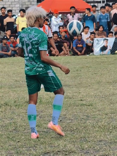 4K King Polo @Polo Berembe 🤴🏻 @433 @Timnas Indonesia @Real Madrid C.F. @FIFA World Cup #TarkamVideos #OlahragaTikTok #TarkamVideos #OlahragaTikTok #TarkamVideos