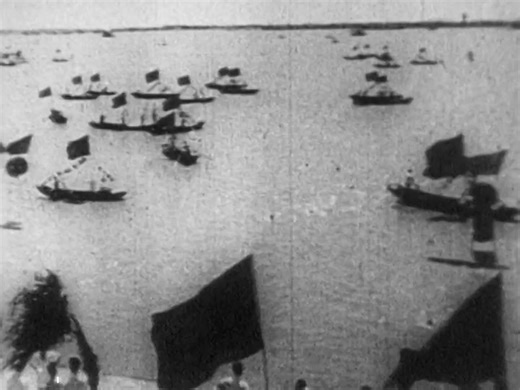 Mao Zedong's Historic 1966 Yangtze River Swim