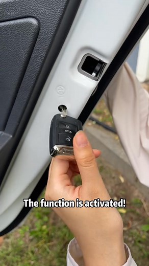 5.2K views · 63 reactions | Do you know these seven hidden features of cars?#driving #skills #tips #knowledge #fpy | Driver Ms May | Facebook