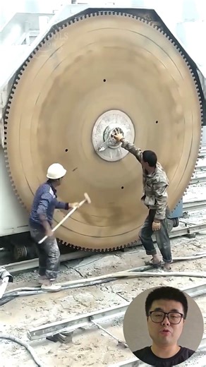 Saw Blade Removal Process #Tools #DIY #WorkProcess