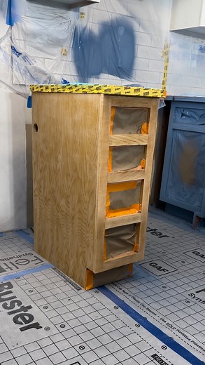 Thomas House Painting, LLC on Instagram: "Tinted primer 💎 We are back rolling the first coat to work the paint in the substrate and to help fill grain. We then skim coat with grain filler, sand, reprime, sand and top coat via spray finish. Product: @envirolak 170TB primer catalyzed with Elcat100 hardener #kitchencolors #backroll #kitchenrenovations #envirolak #2kpoly #oddlysatisfying"