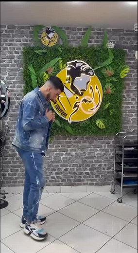 Vidéos de Cheb Faycel Cholé (@faycelchole) avec son original - HOUSSAM SL