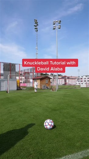 Flatterbälle schießen wie Alaba – Tutorial