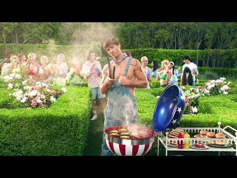Old Navy Commercial (2026) Featuring Paris Hilton