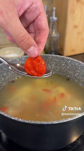 Suriname's Pepre Watra: Spicy Fish Soup Recipe