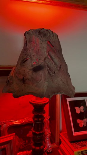 Ed Gein Lap Shade! Ed Gein, also known as the Butcher of Plainfield, was a serial killer and grave robber who fashioned trophies and keepsakes from the bones and skin of his victims. He’s said to be in inspiration of Psycho, Texas Chainsaw Massacre, Silence of the Lambs, and this lamp shade 🤭☠️🖤#halloweendiy #edgein #edgeinlampshade #psycho #texaschainsawmassacre #silenceofthelambs #halloweendecor #witchydecor #witchaesthetic #witchyvibes #michaelshalloween #halloweentown #gothicdecor