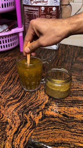 Anuj Sharma /fitness coach on Instagram: "Agar tumhe bhi khana digest nahi hota, ya pet heavy lagta hai to yeh natural drink tumhare liye game changer ho sakta hai Yeh digestion ko improve karega, bhukh ko badhata hai aur bulking/weight gain journey ko fast karta hai. Main khud pichle 15 din se use kar raha hoon aur results clearly dekh raha hoon Recipe: 50g jeera 50g ajwain 50g saunf 1/2 tsp hing 2 tsp kala namak 2 tsp methi Sabko thoda roast karke grind karo, aur sone se 15- 20 min pehle ek ch